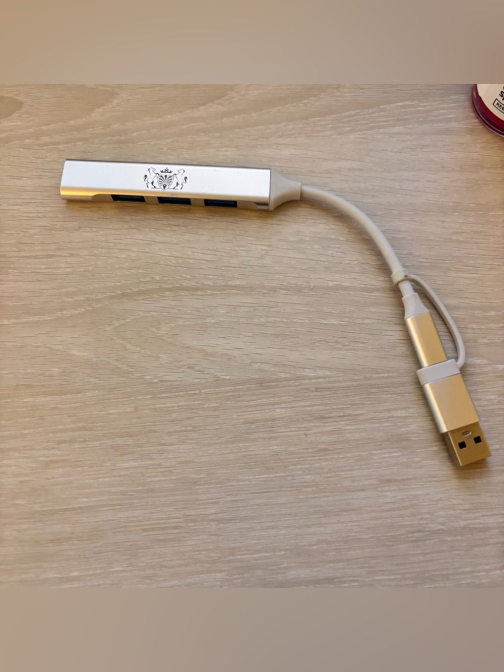 Silver USB Hub with 4 Ports